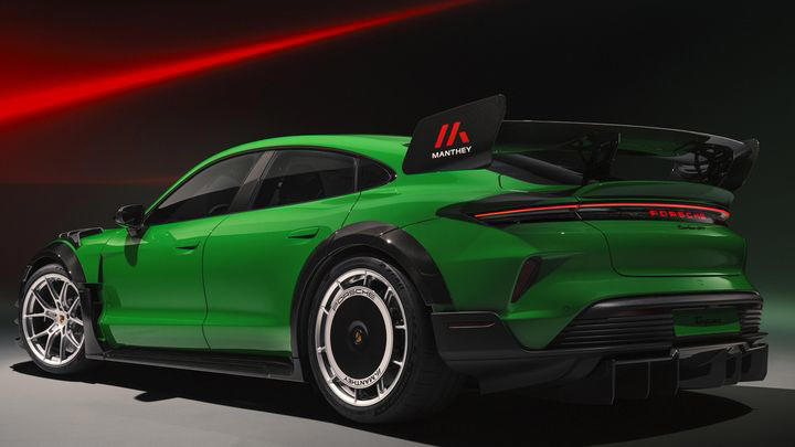 Porsche vuelve a reinar en Nürburgring, el Taycan Turbo GT de Manthey destroza a Xiaomi y Rimac
