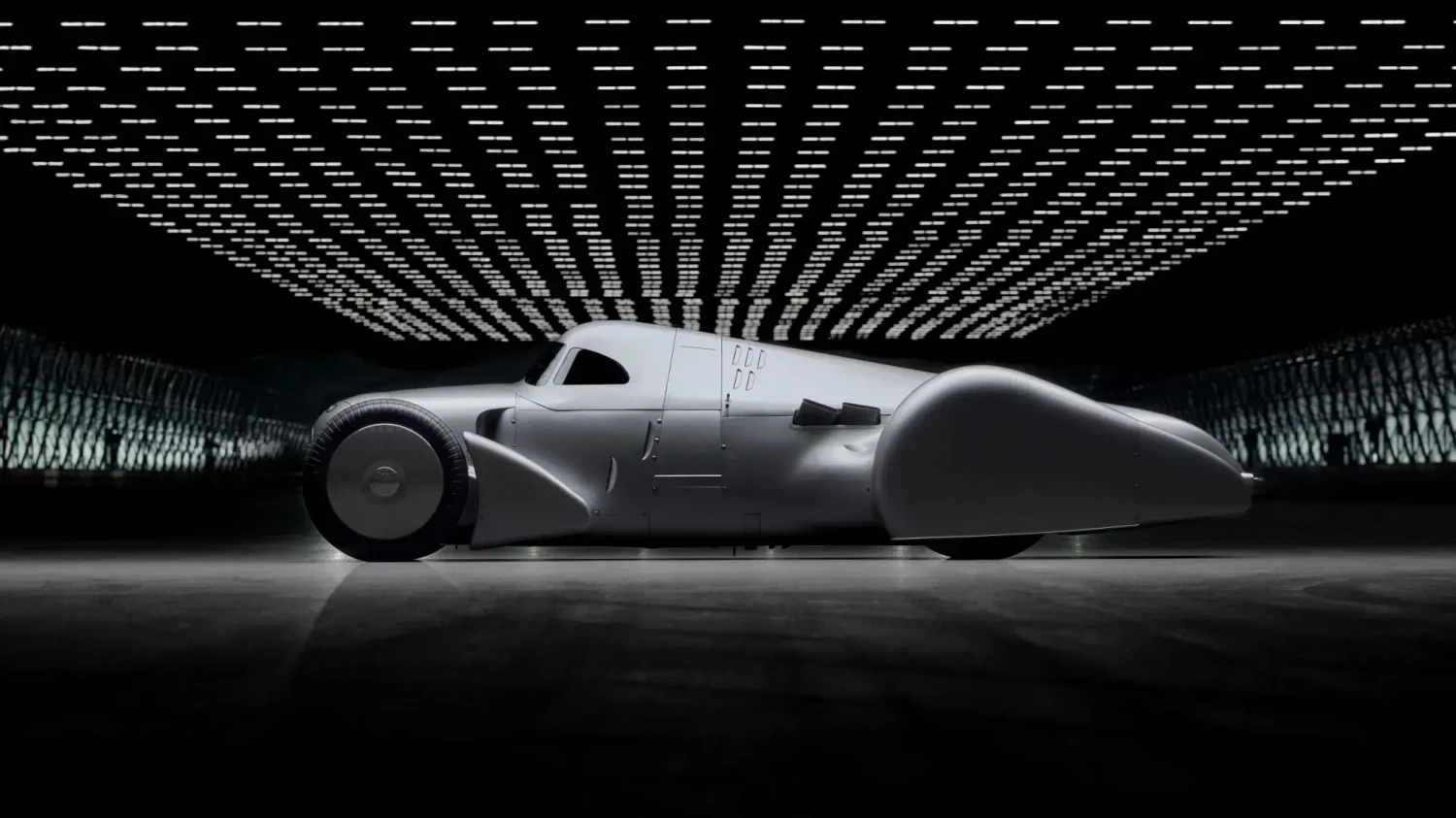 Fue diseñado en 1934 y ahora Audi ha creado de cero este superdeportivo con motor de 16 cilindros y récord de velocidad