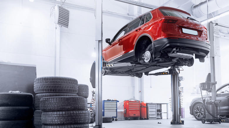 Is there a best time of year to buy tires? That depends what's in your shopping cart