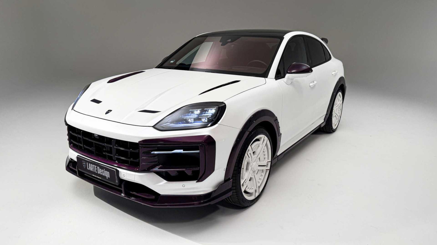 Larte's new pink carbon body kit on a Porsche is really something