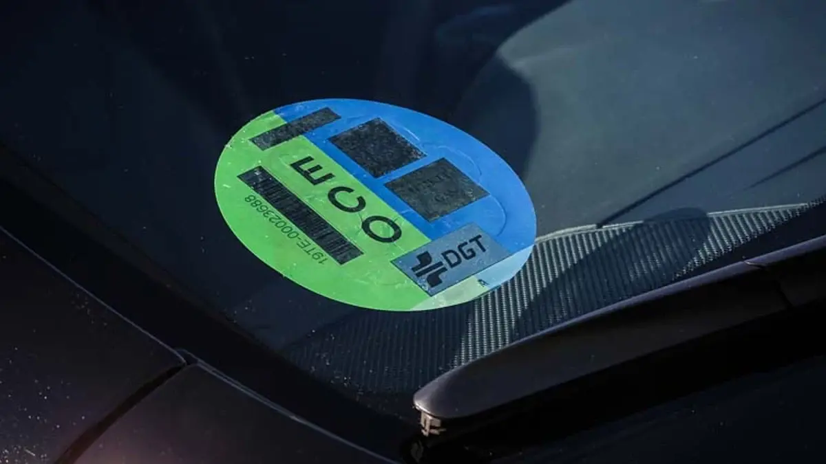 Los españoles se lanzan a por los híbridos: ya dominan el 40% del mercado del automóvil
