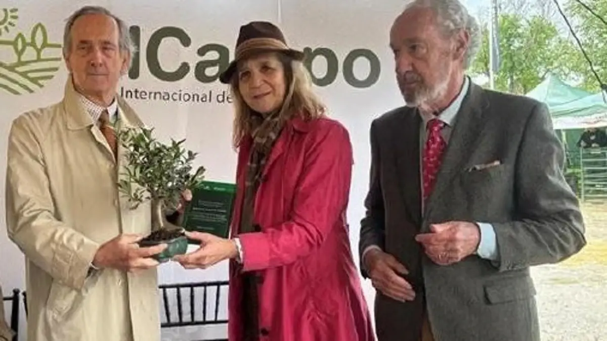 Ignacio Colmenares, presidente y CEO de Ence, recibe el Premio SICampo 2026 por su compromiso con el desarrollo del medio rural