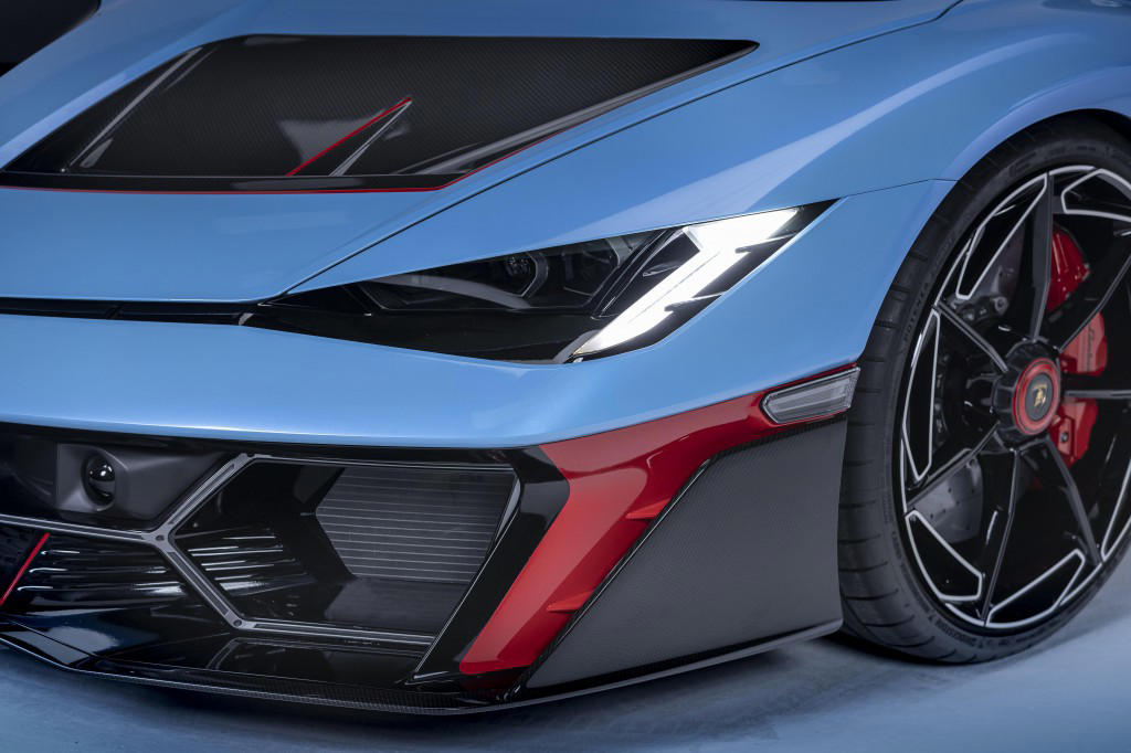 Lamborghini Fenomeno Roadster: el descapotable híbrido de 1.080 CV del que solo existirán 15 unidades