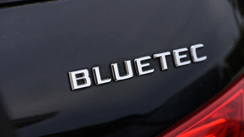 Why Mercedes' US diesel sales in the 80s went from 4-out-of-5 to footnote
