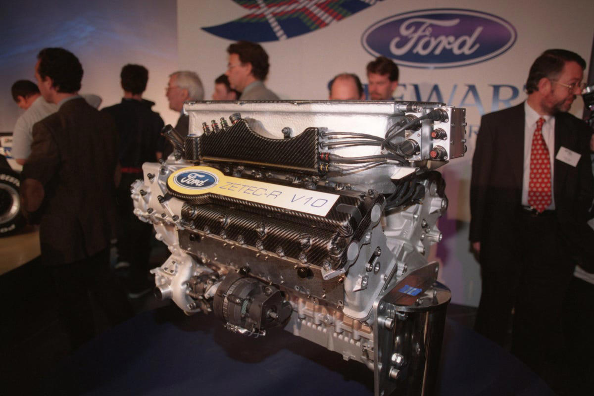 El regreso a los motores V8 y el peligro de los flautistas de Hamelín de la Fórmula 1