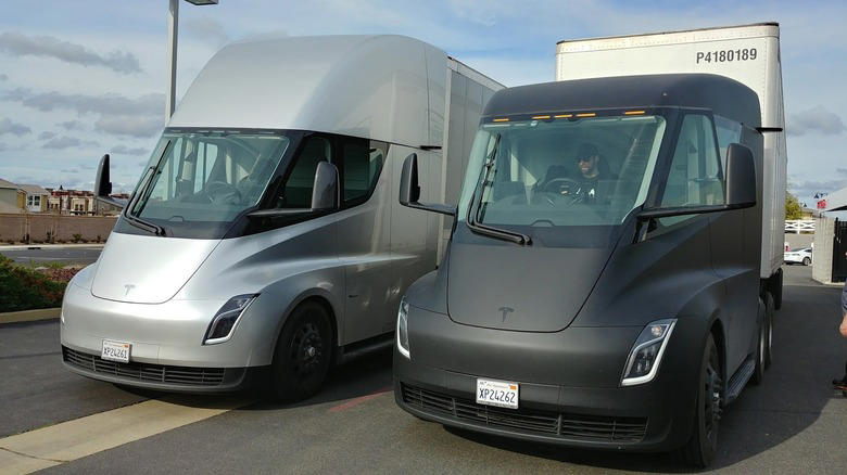 8 car brands that make semi trucks