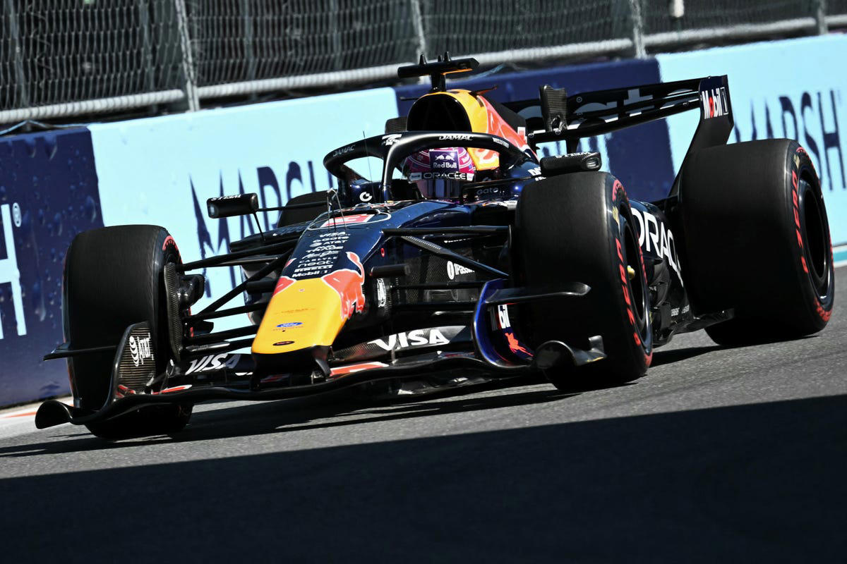 Max Verstappen apunta alto con Red Bull F1 frente a Mercedes y McLaren en el GP de Miami: "Puedo"