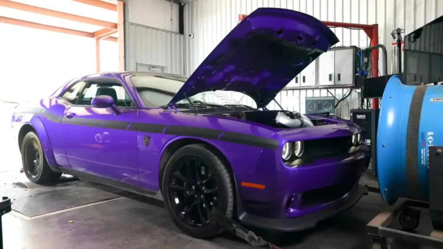 Hennessey, El Hennessey Demon 1700 tiene 1.700 CV de potencia y lo podrás encontrar quemando rueda por tu calle