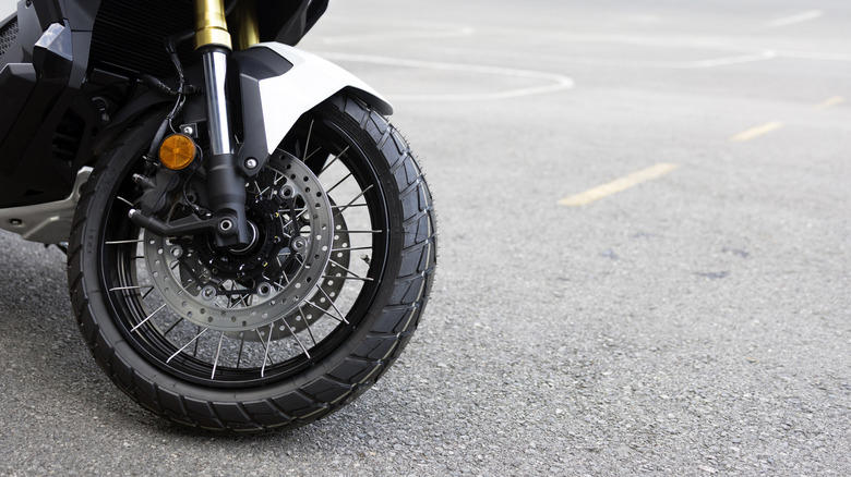 Michelin Road 6 vs Road 6 GT motorcycle tires: What's the difference?