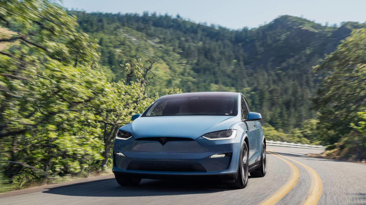 Tesla axes the Model X—now it’s the fastest-selling used car