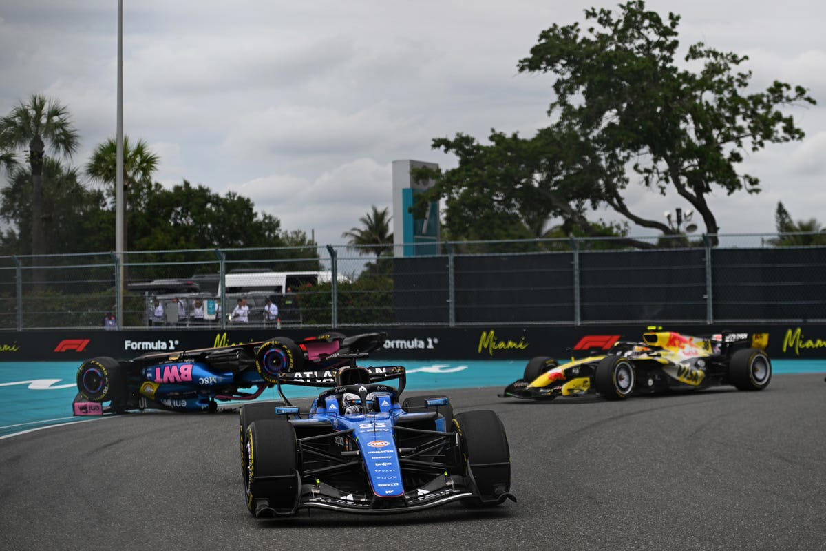 Andrea Kimi Antonelli golpea fuerte: Victoria agónica en el GP de Miami frente a Lando Norris