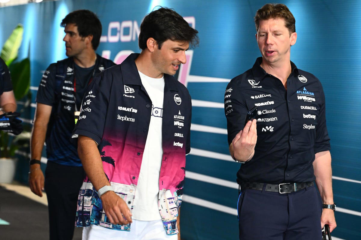 La Williams de Carlos Sainz comienza a ver la luz al final del túnel: primeros dobles puntos del año