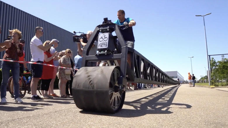 The world's longest bicycle is a complex centipede of metal and chain