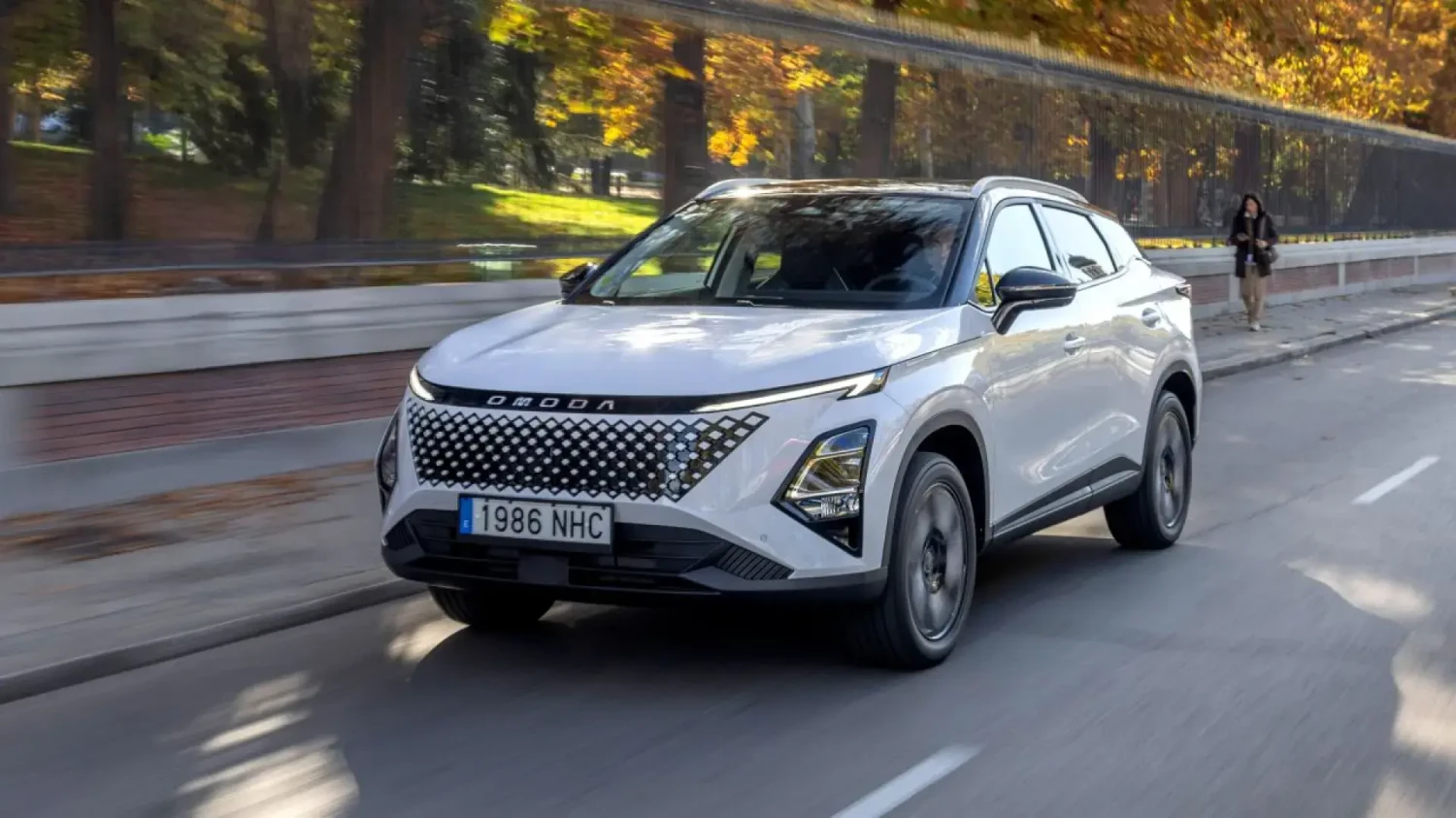 Compra coche eléctrico o híbrido, si dudas con un Omoda 5 esta es nuestra opinión