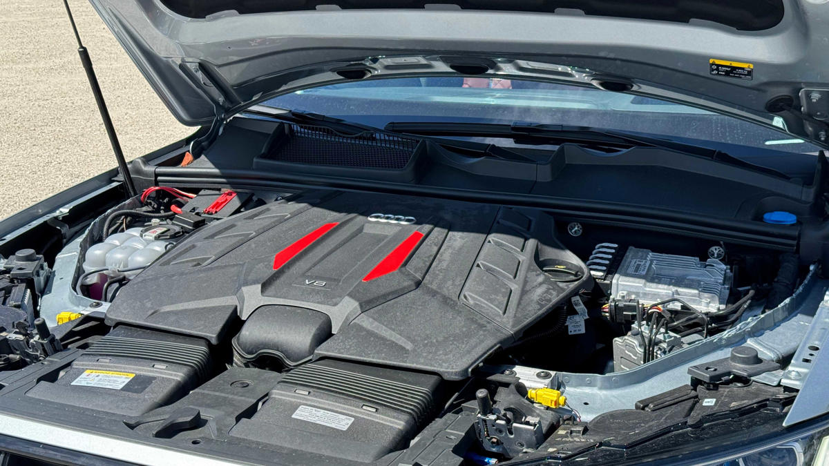 The Audi Q9 hasn't been revealed, but a hotter SQ9 may have leaked online
