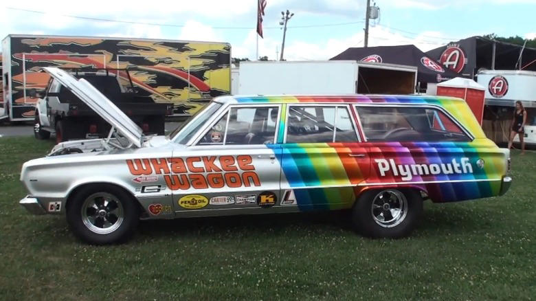 These Mopar muscle wagons pack 426 Hemis, but how they got them is even more interesting