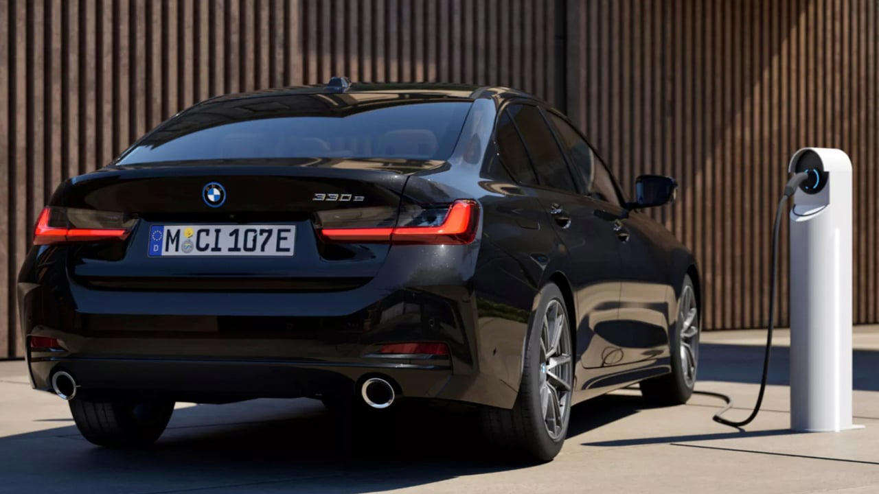 El híbrido enchufable entra en otra fase, BMW plantea limitar potencia a quien nunca lo enchufa