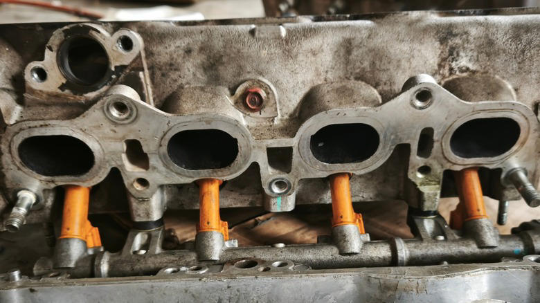 Does porting an intake manifold affect engine performance?