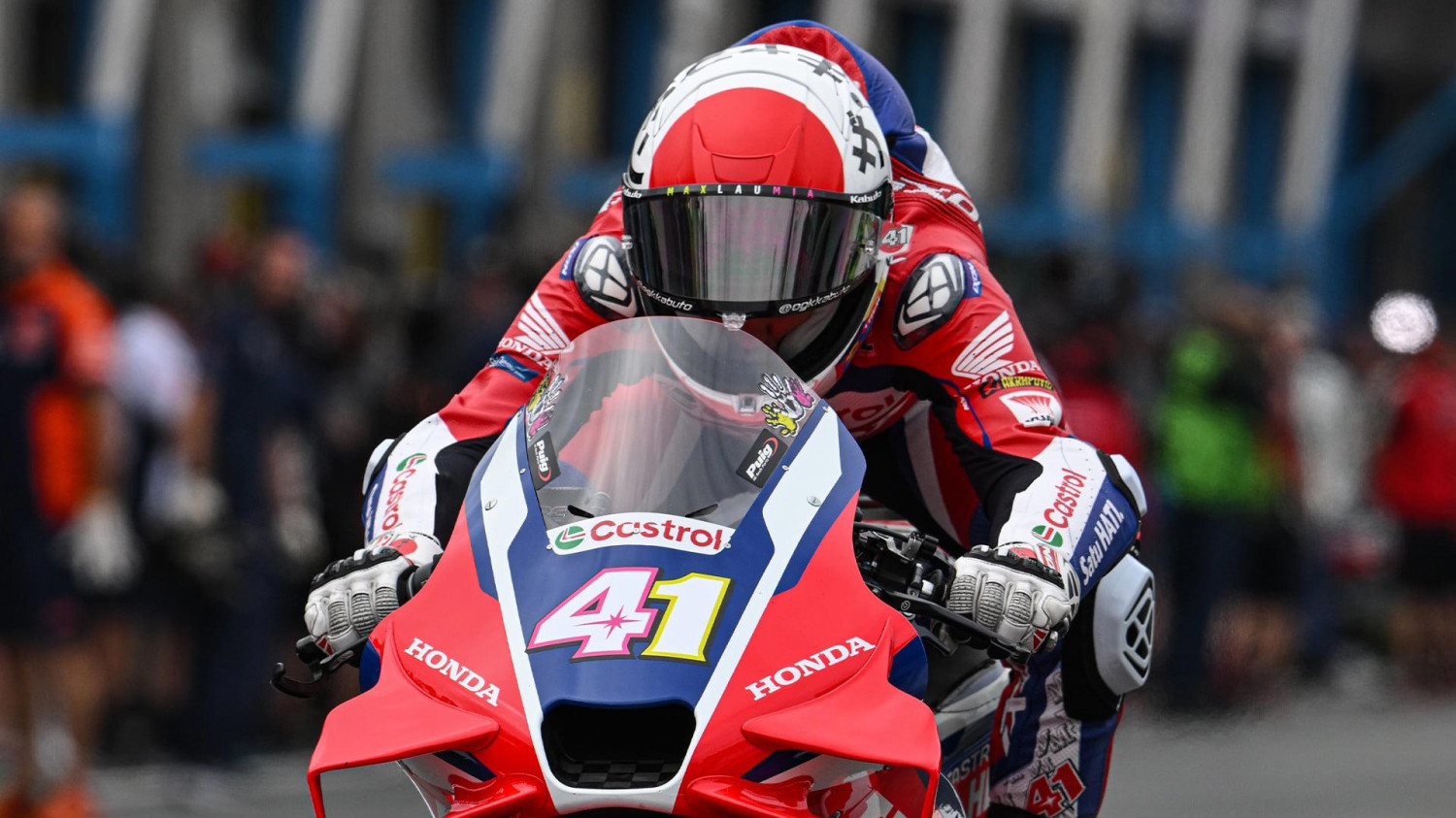 Aleix Espargaró reaparece en Montmeló