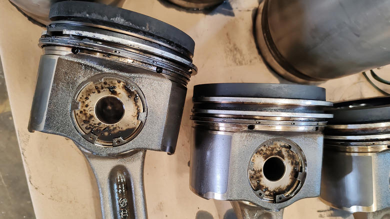 Engine Compression Testers: What Different Types Exist &amp; How Much Do They Cost?