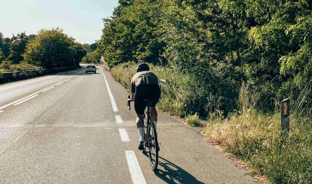 Citroën, Confirmado por el BOE: los ciclistas podrán tener carril bici en las carreteras comarcales eliminando los arcenes