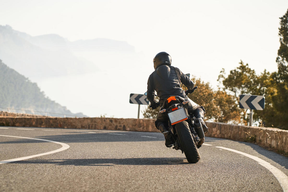 La Guardia Civil de Tráfico estrenará 30 motos camufladas para vigilar las infracciones sobre dos ruedas