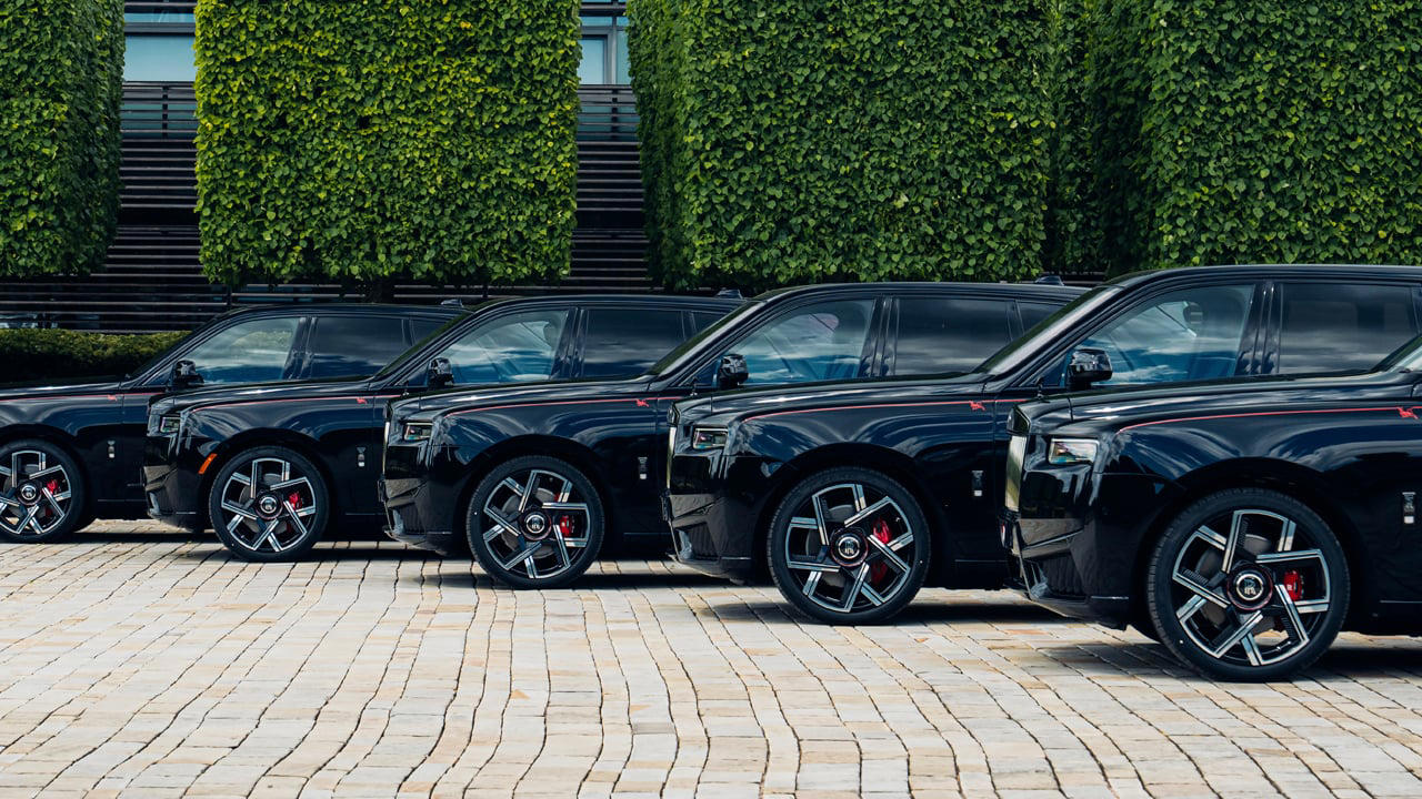 Rolls-Royce abre las puertas del «Kongoverso» con cinco Cullinan Black Badge irrepetibles
