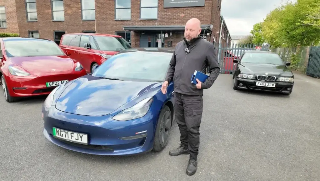 UK man driving 245,000-mile Tesla Model 3 travels 1,300 miles in a week and it costs less than half a tank of gas