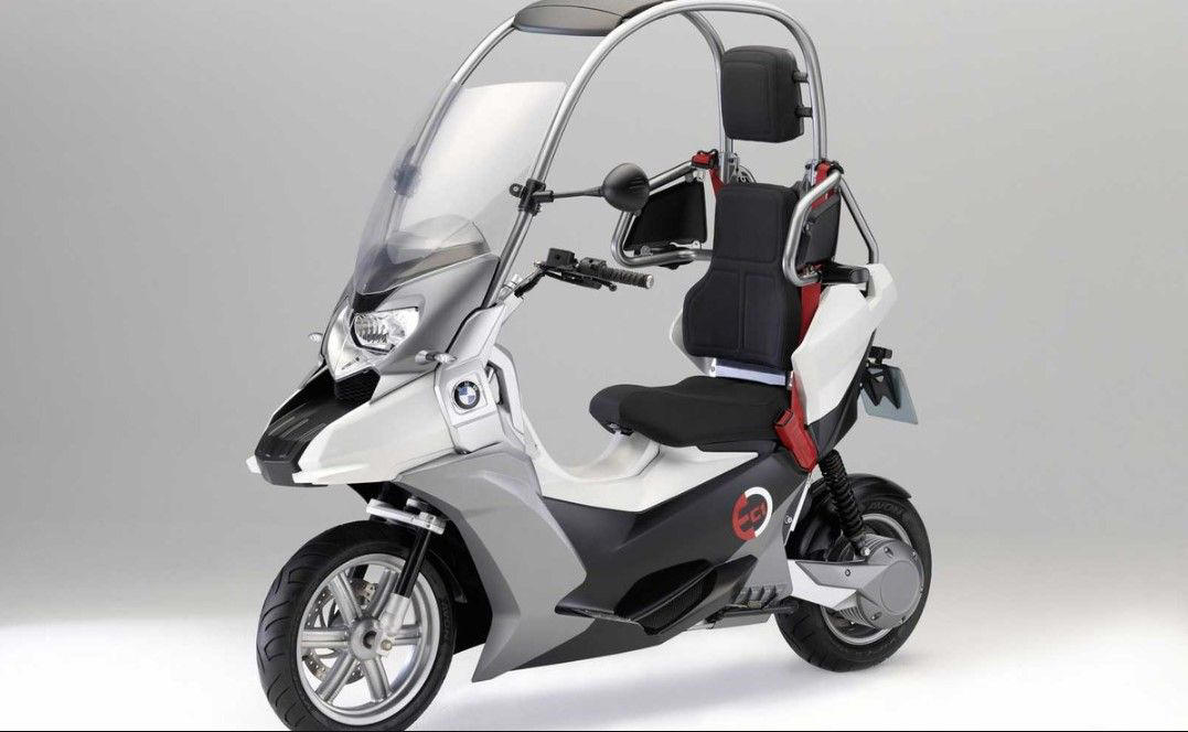 BMW, Este kit casero convierte la BMW C1 en un scooter eléctrico