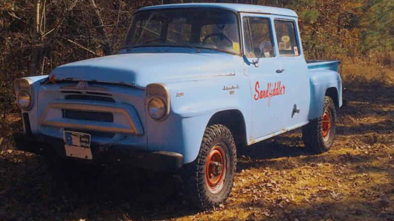 Not Ford, not Chevy: This automaker made the first extended cab truck
