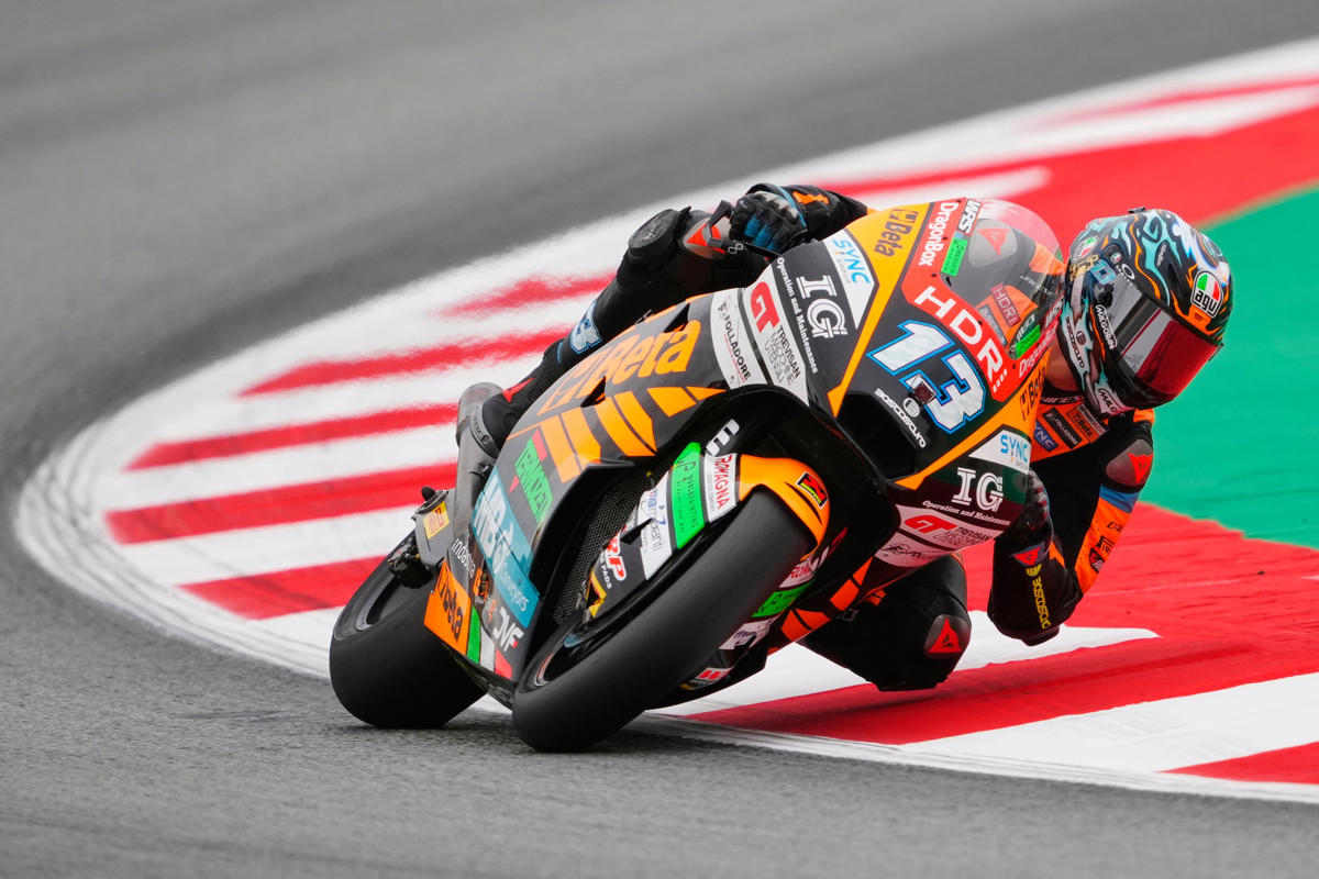 Vietti se luce ante Valentino Rossi
