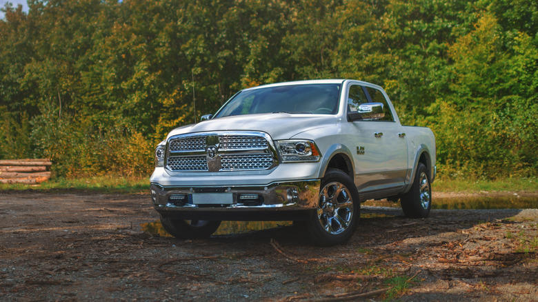 What kind of MPG does an EcoDiesel engine get? Here's what drivers say
