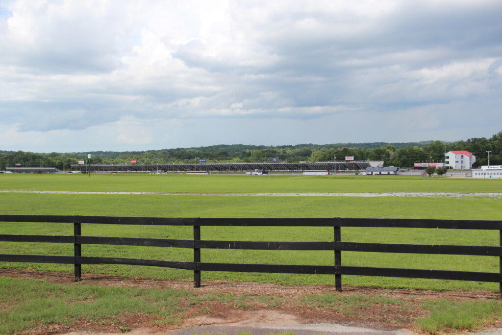 Atlanta Dragway, Heartland Park and 10 other IHRA-linked tracks go to sealed-bid auction