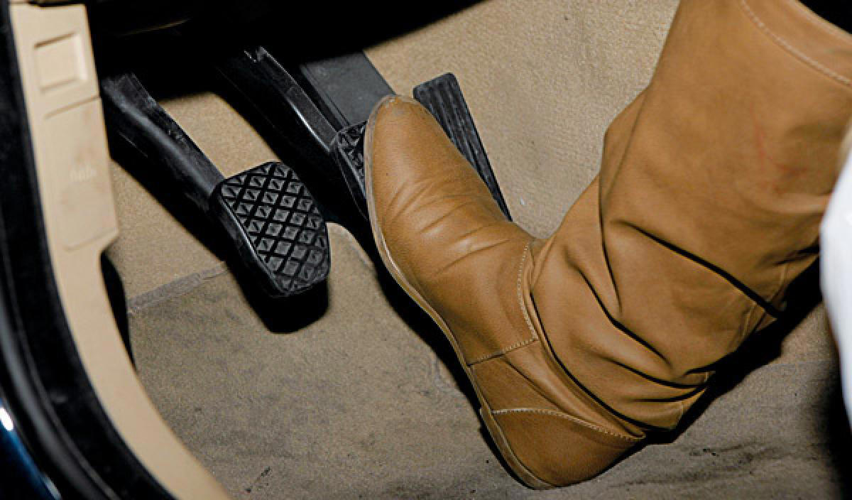 ¿Oyes ese molesto ruido al frenar? Podría ser más grave de lo que piensas