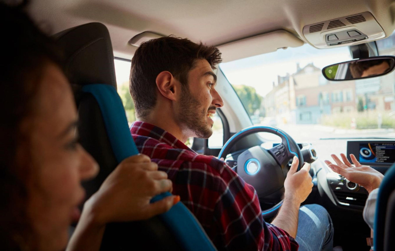 El truco para viajar en coche esta Semana Santa y ahorrar hasta un 50%: me llegó por correo y no lo creí, pero era verdad