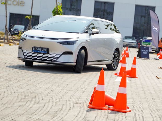 XPeng X9 Varian Teratas Incaran Utama Para Orang Kaya, Kuota Pertamanya Habis Dipesan!