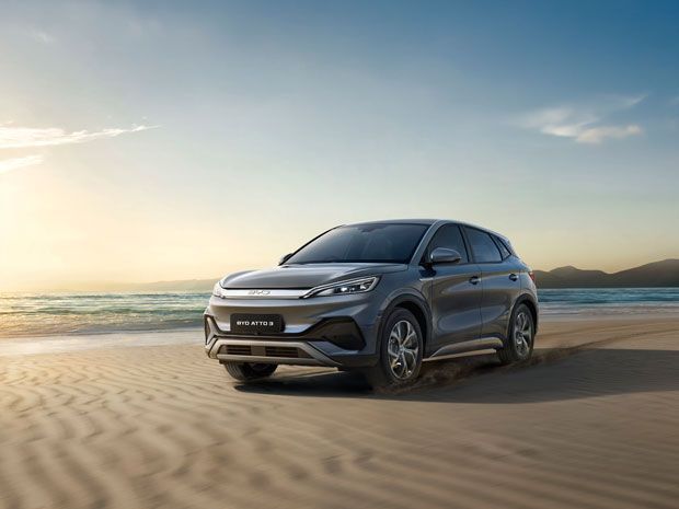 Mobil Listrik BYD Atto 3 Punya Varian Baru yang Lebih Murah, Harga Rp300 Jutaan!