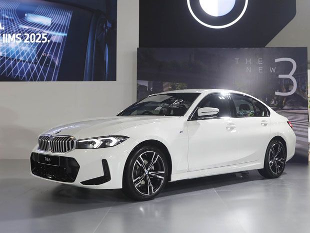 BMW Tersenyum Lebar! Satu-satunya Merek Mobil Mewah yang Jualannya Naik di Indonesia