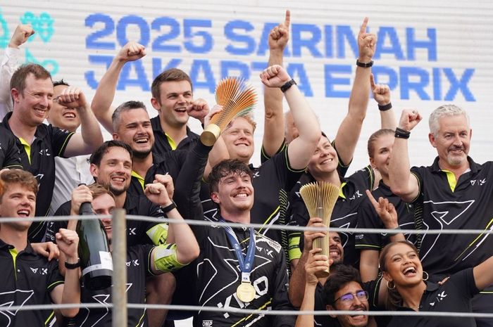 Drama di Jakarta E-Prix 2025, Ticktum Cetak Kemenangan Perdana Setelah 60 Start