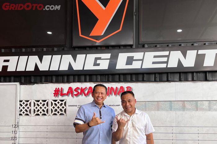 Yoong Motor Dapat Penghargaan Dari Ketum IMI, Ciptakan Lapangan Kerja Hingga Lahirkan Teknisi Handal