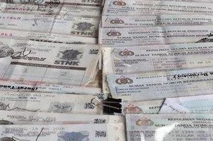 Jadi Tahu, Ini Bedain STNK Asli Sama KW, Ternyata Cukup Pakai Cara Ini