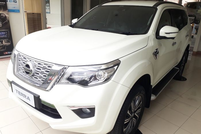 Nissan, Nissan Terra, Harga Mobil Bekas Nissan Terra, Solusi Buat yang Mau Pajero Sport Versi Lebih Terjangkau