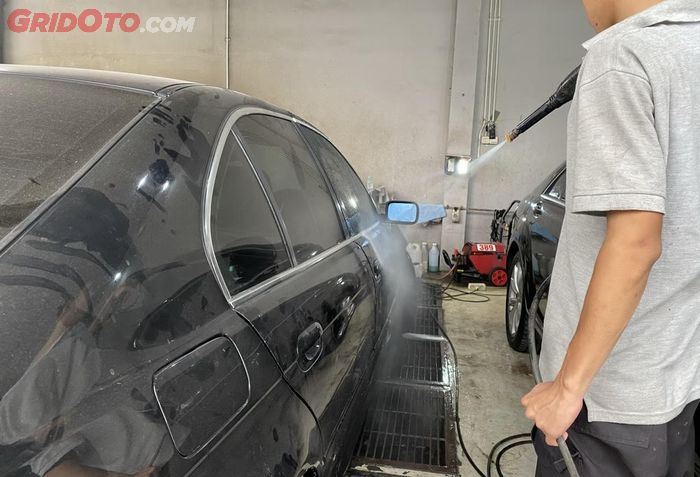 Sudah di PPF Tapi Tetap Saja Cat Mobil Menguning, Ini Penyebabnya