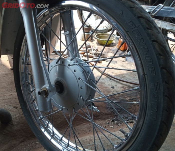 Ini Cirinya Kalau Pelek Jari-jari Motor Sudah Minta Disetel Ulang