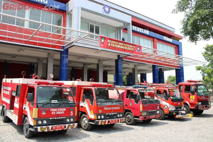Jarang Lihat di Pom Bensin, Ambulans Hingga Damkar Isi Bensinnya di Sini