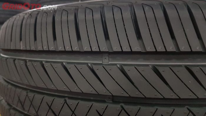 Mengurangi Gejala Aquaplaning Ban Mobil, Bisa Lakukan Hal ini