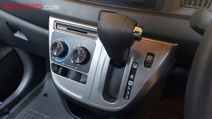 Jelang Idul Adha, Mobil Bekas Daihatsu Sigra Harganya Tinggal Segini