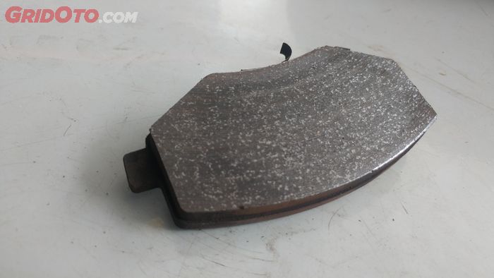 Cara Ampuh Menghilangkan Suara Berdecit di Rem Mobil Bekas, Simak Triknya