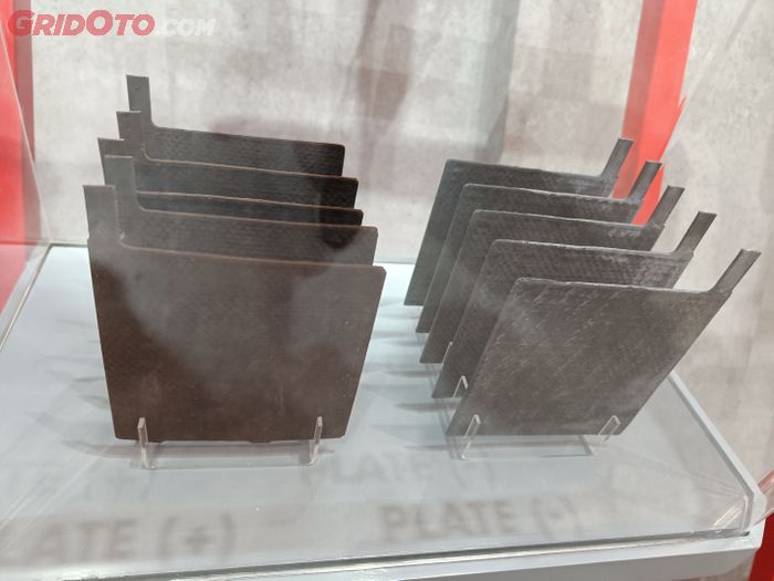 Bikin Kantong Jebol, Kebiasaan Air Aki Mobil Dibiarkan Kering