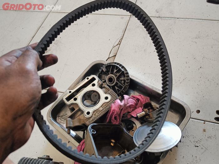Beberapa Hal Sepele Ini Bisa Bikin Umur V-belt Motor Matic Jadi Pendek
